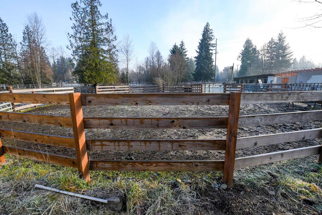 Tumwater corral fence
